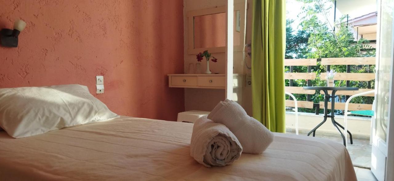 Cleo Rooms 250M From The Beach Mália Zewnętrze zdjęcie